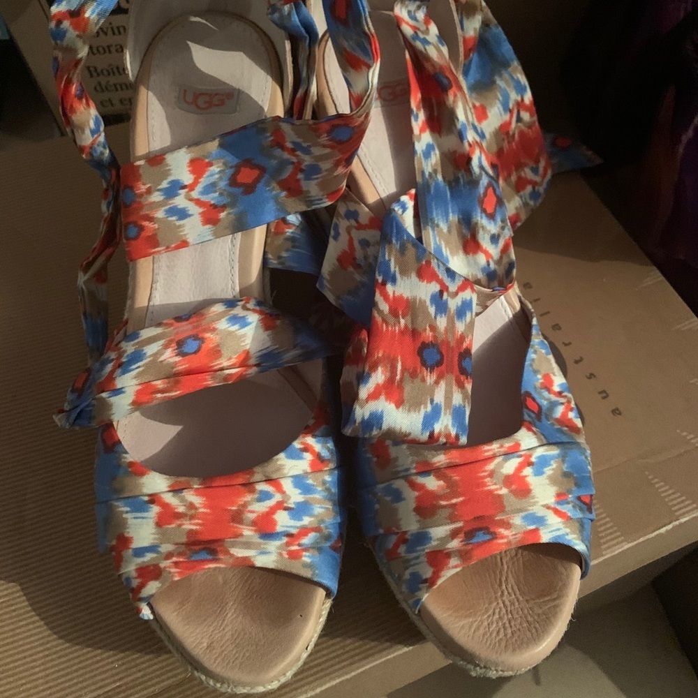 UGG wedge